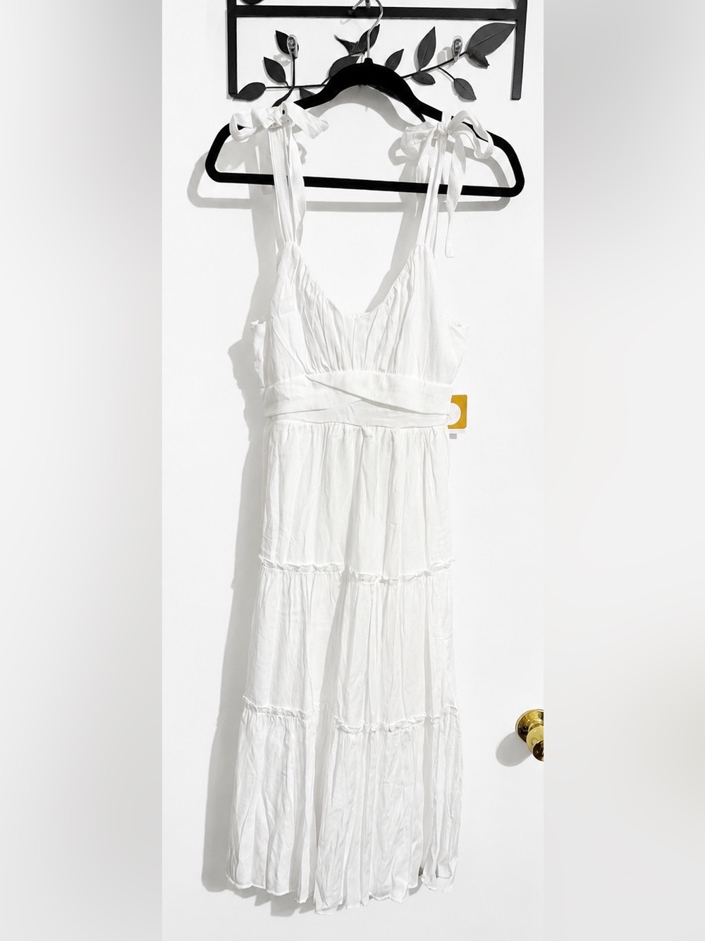 White Boho Dress – Story On Los Angeles / Size Small to Medium – NWT